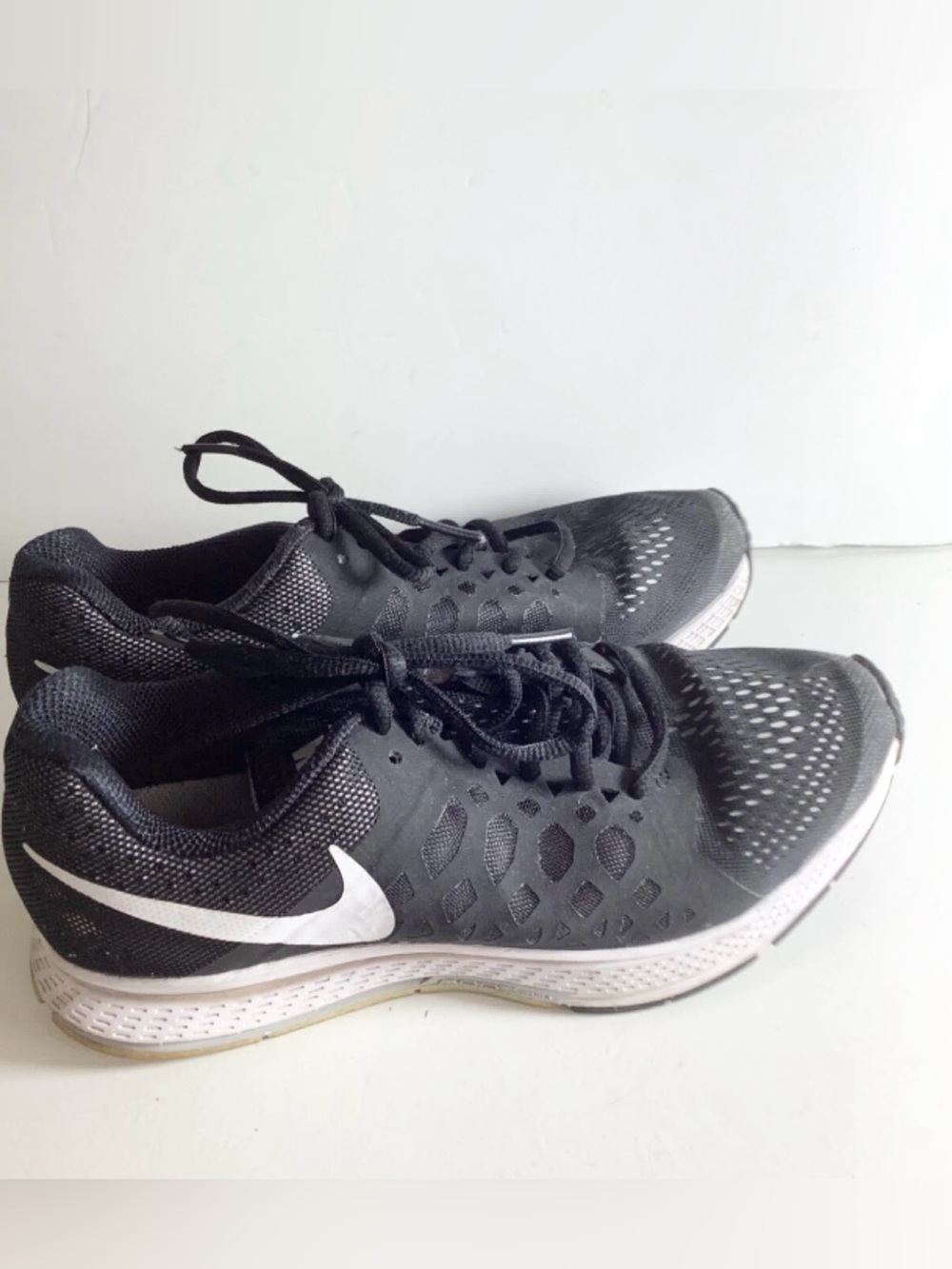 Nike Womens Air Zoom Pegasus 31 654486-010 Black Running Shoes Sneakers Size 6.5